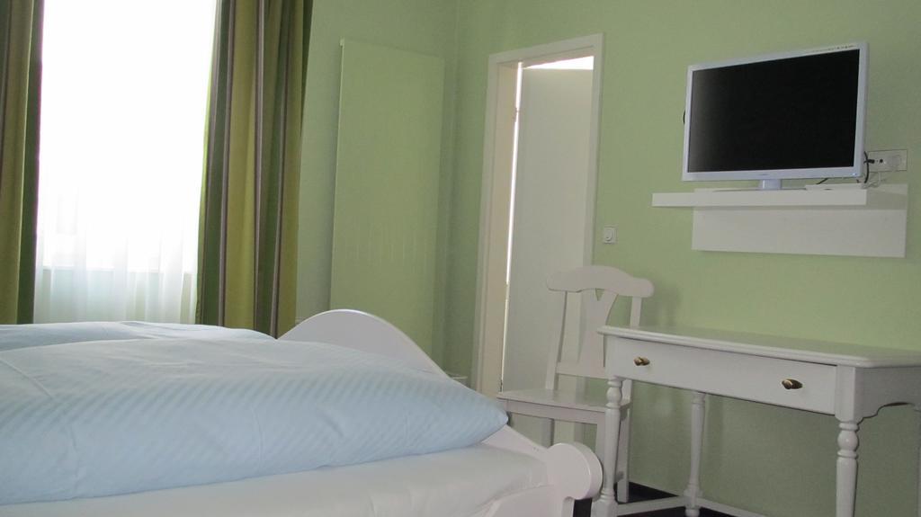 Hotel Alleeschloesschen バート・ヴィルドゥンゲン 部屋 写真