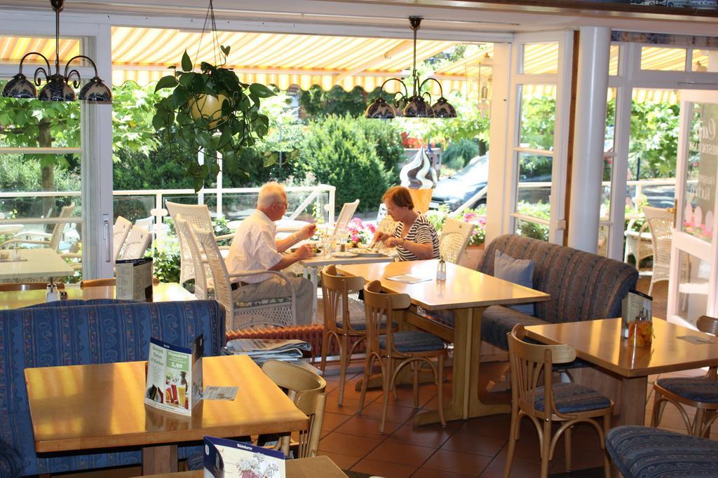 Hotel Alleeschloesschen バート・ヴィルドゥンゲン エクステリア 写真